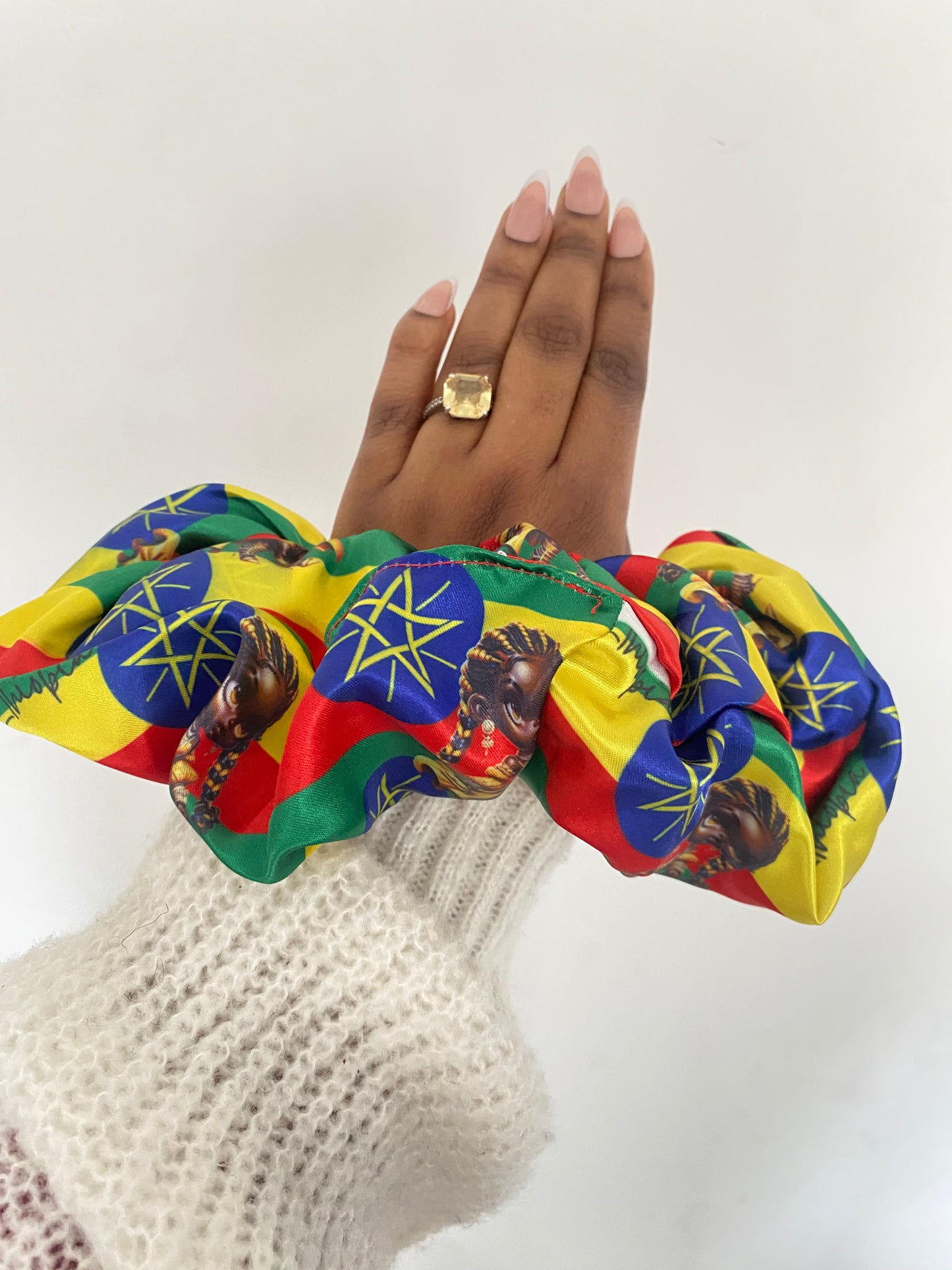 African & Caribbean Satin XL Scrunchies