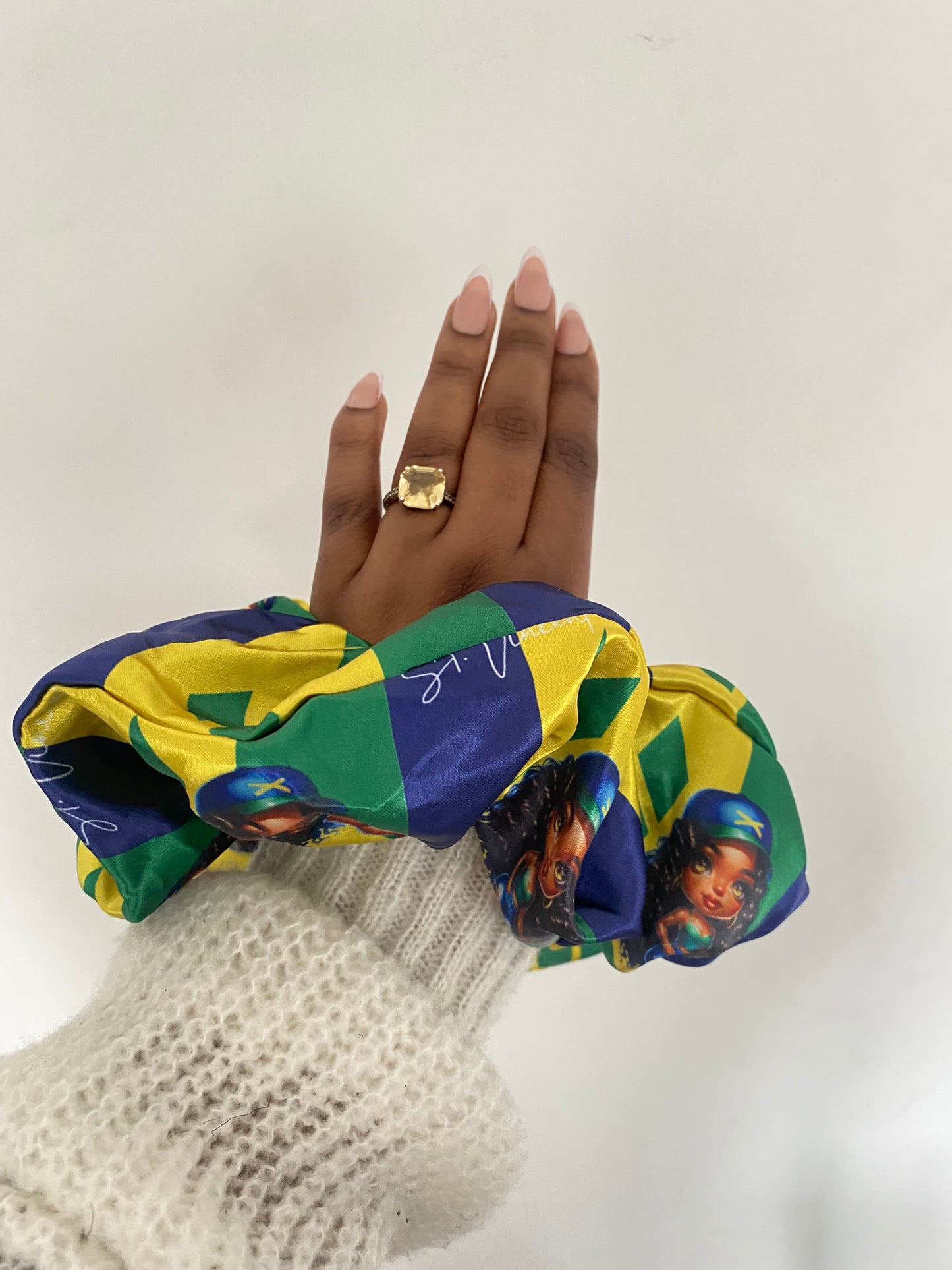 African & Caribbean Satin XL Scrunchies