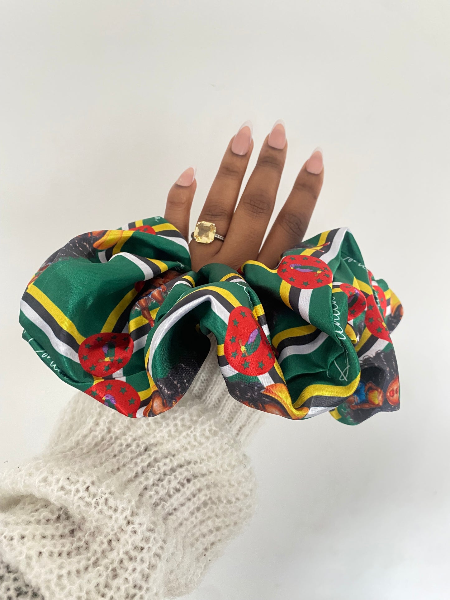 African & Caribbean Satin XL Scrunchies