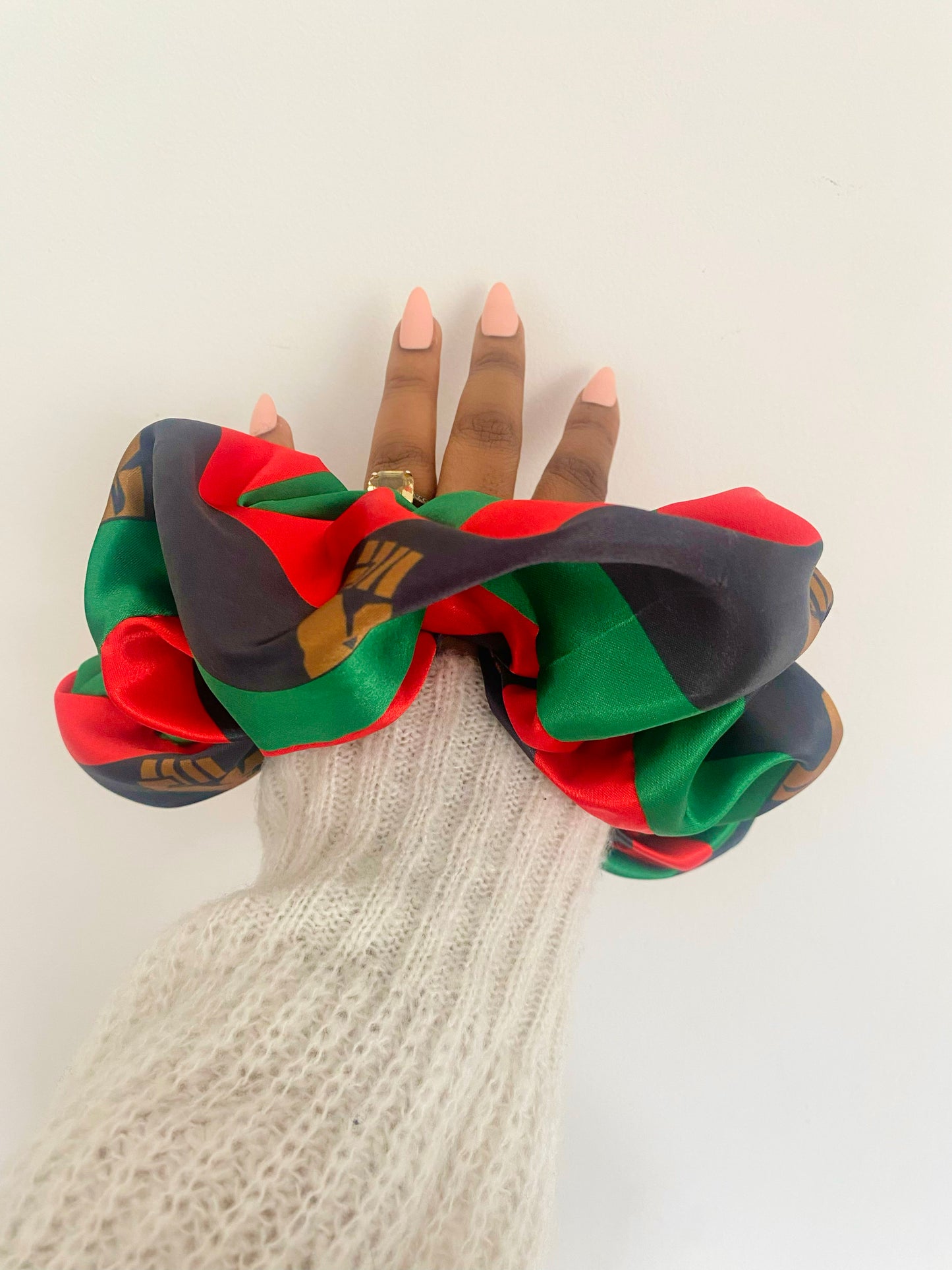 African & Caribbean Satin XL Scrunchies