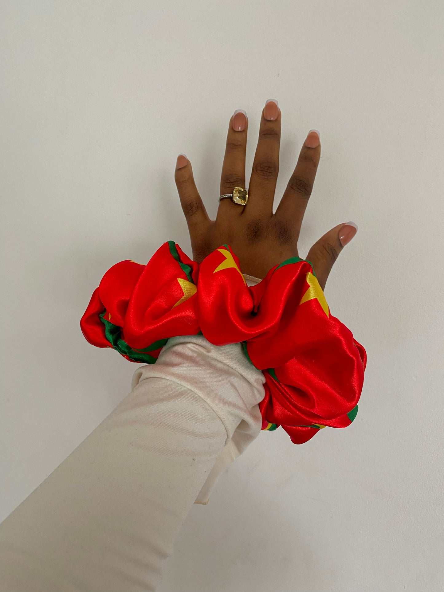 African & Caribbean Satin XL Scrunchies