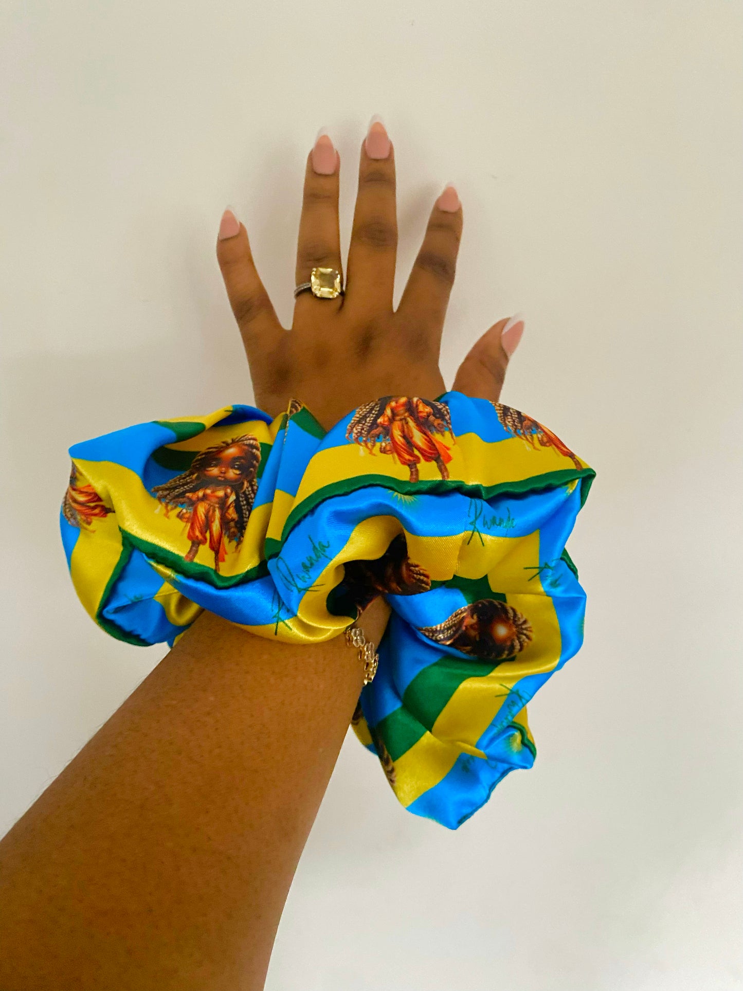African & Caribbean Satin XL Scrunchies