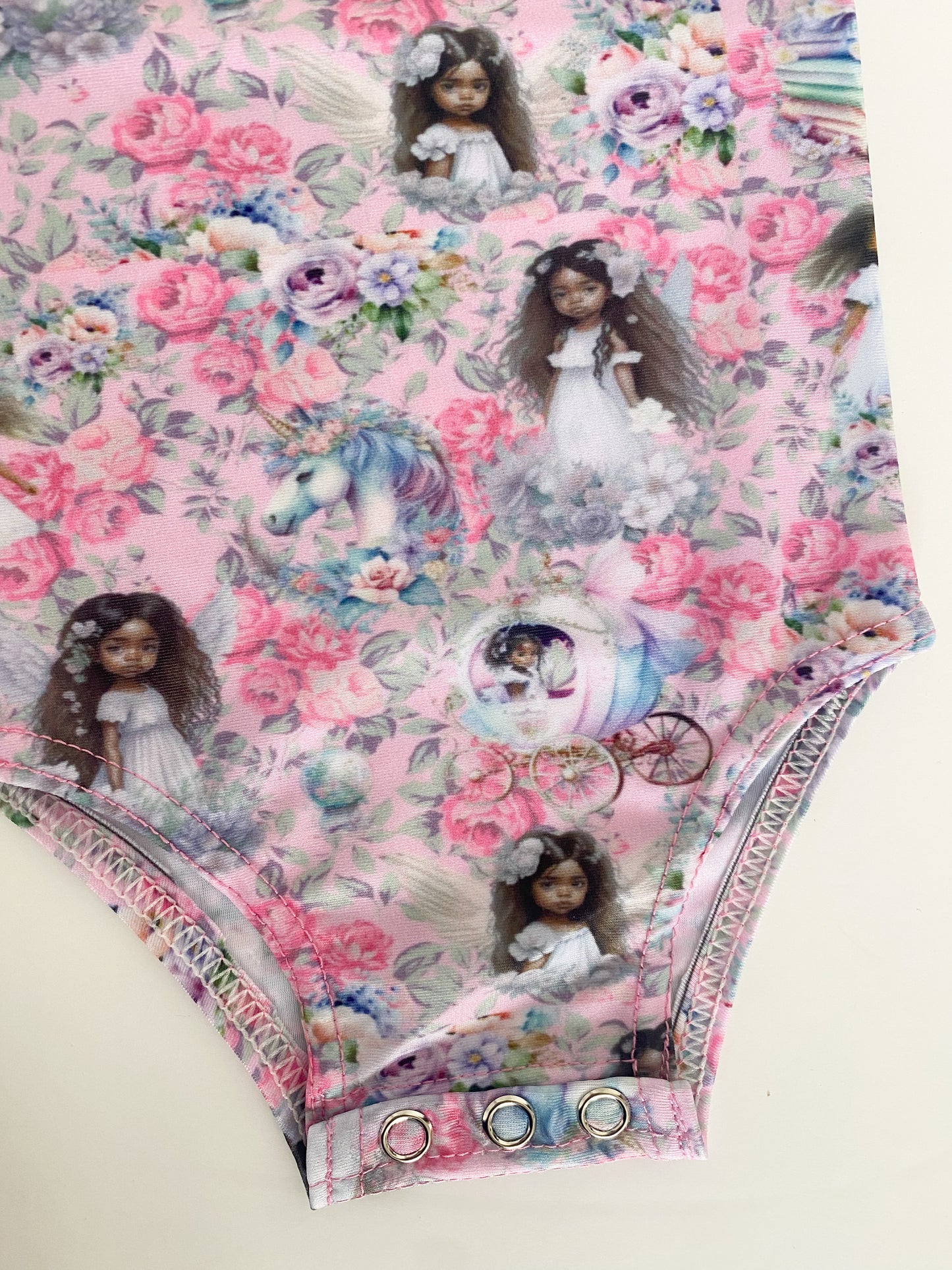 Dreamy Girls longsleeve bodysuit