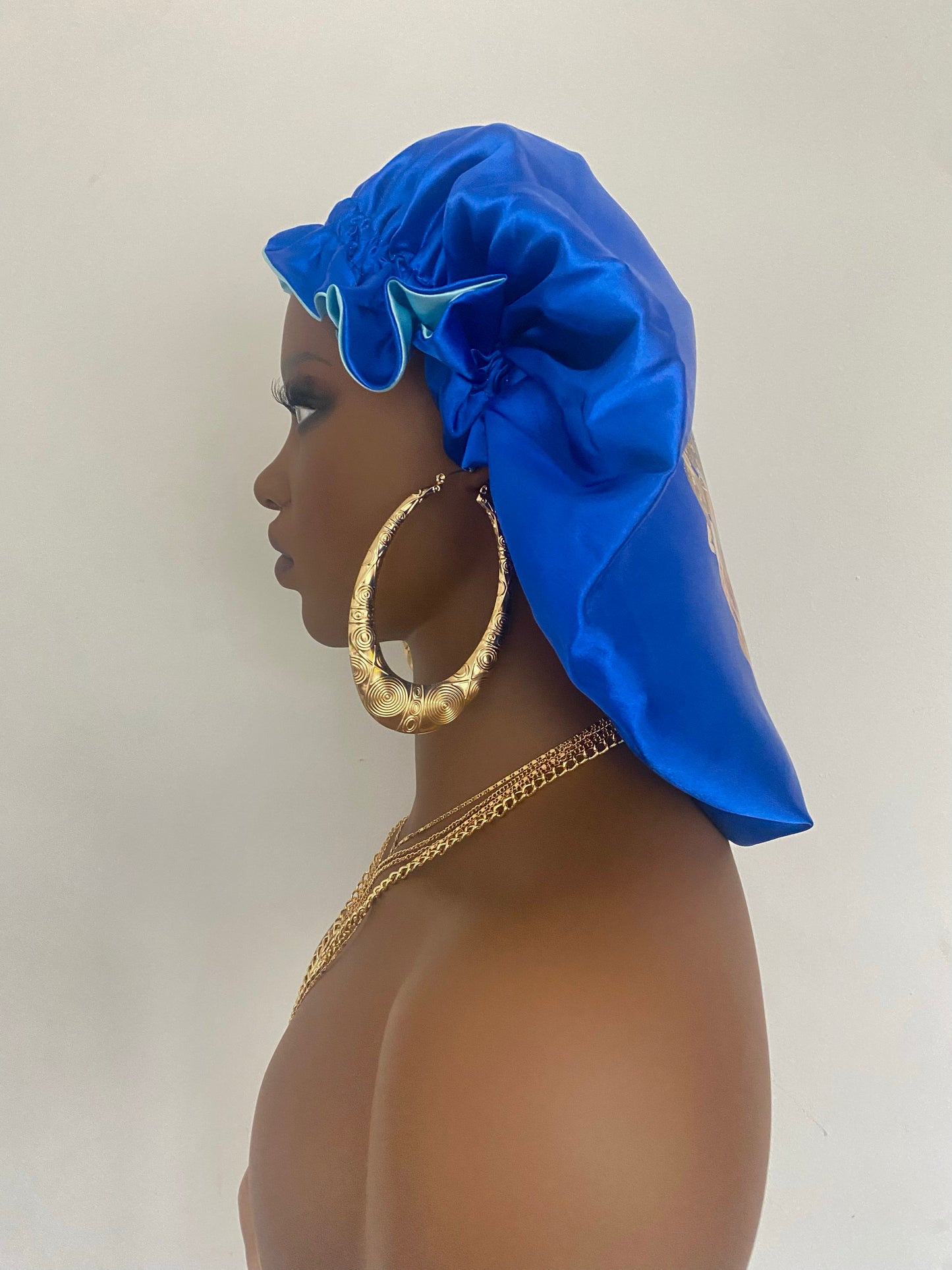Blue Queen Bonnet