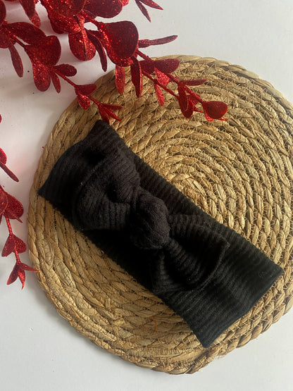 Black knitted topknot