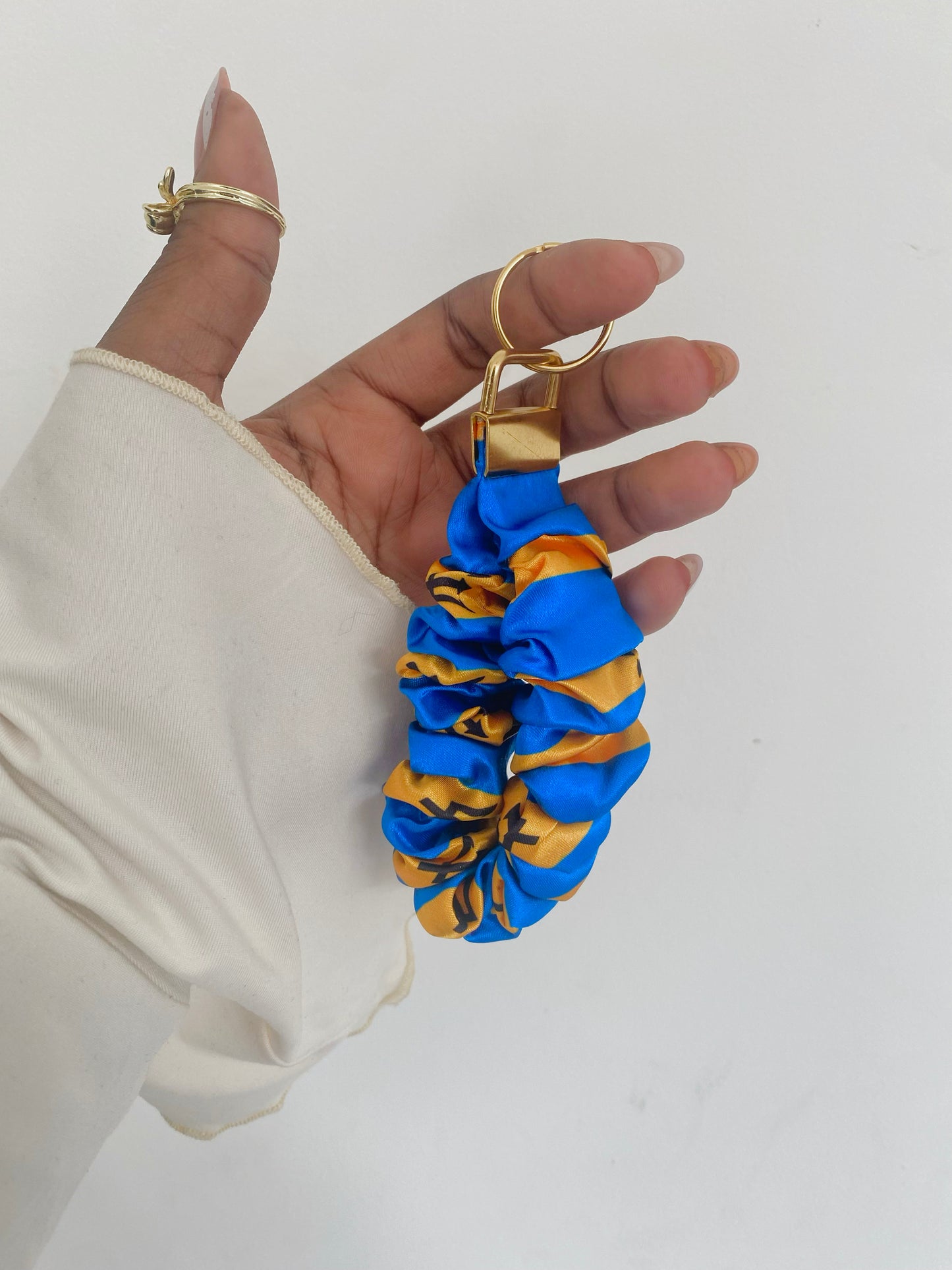 African/ Caribbean Scrunchie Wrislets (Keyring)