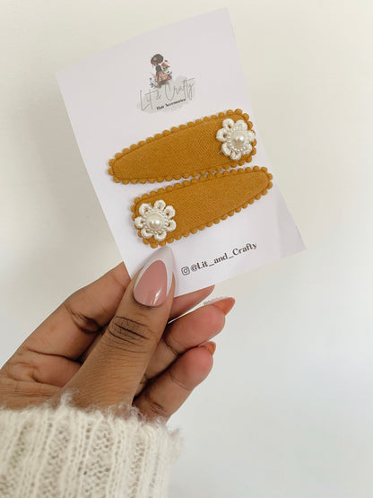 Linen Woven flower pearl snapclips