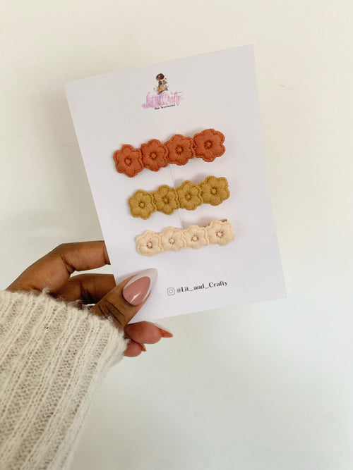 Woven embroidered flower hairclip