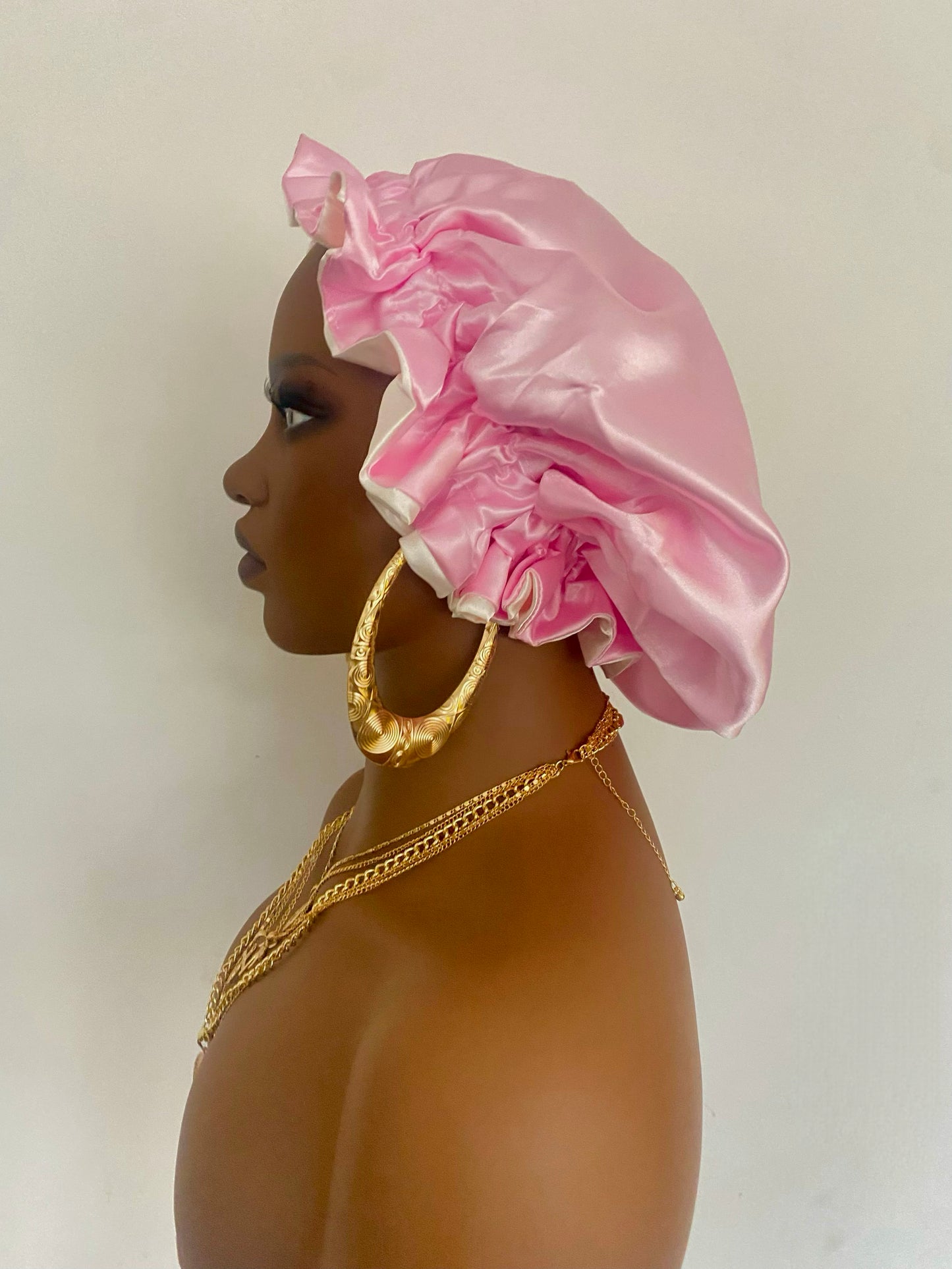 * NEW* Pink Queen Bonnet